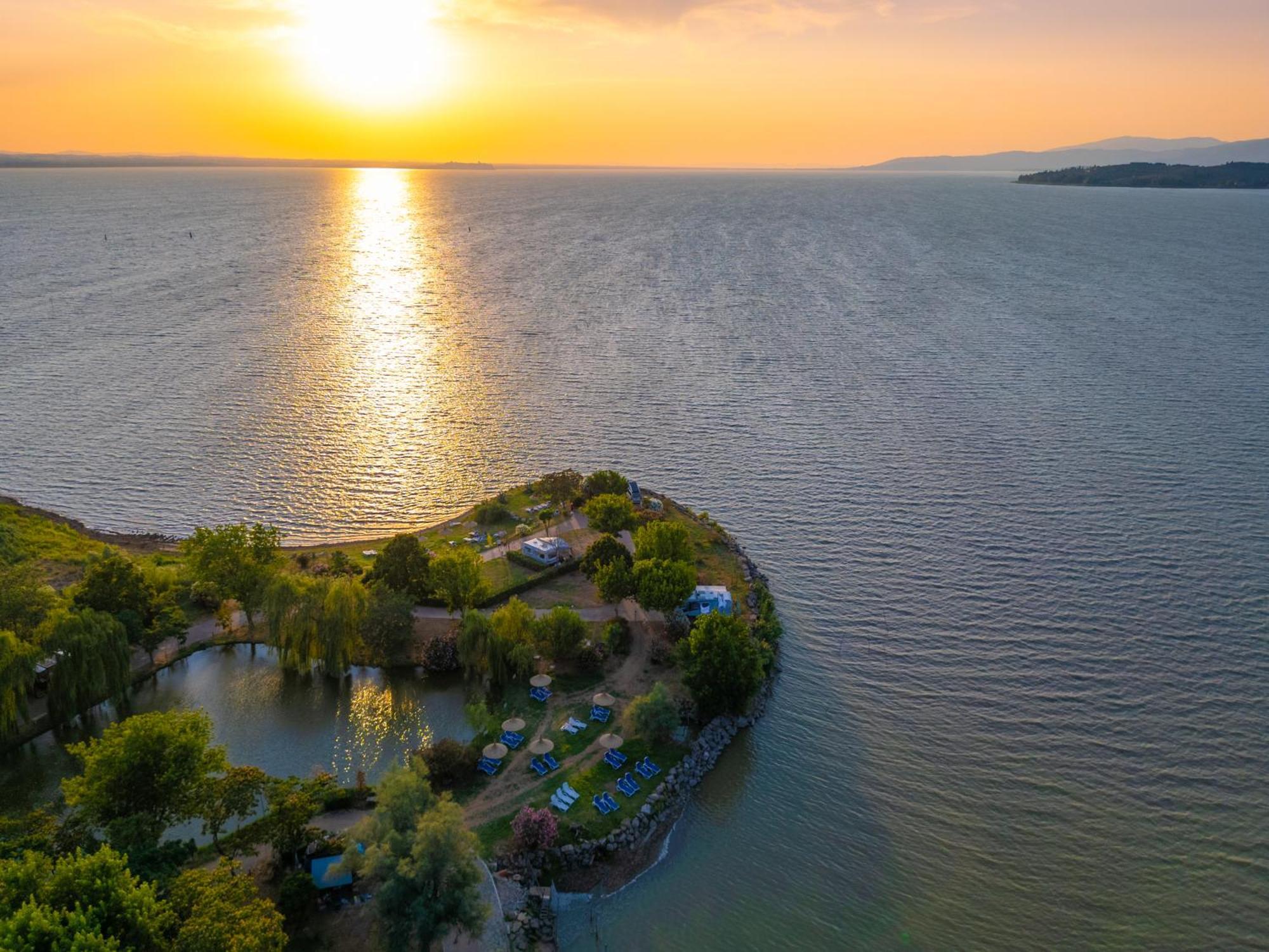 Trasimeno Glamping Resort Magione Extérieur photo